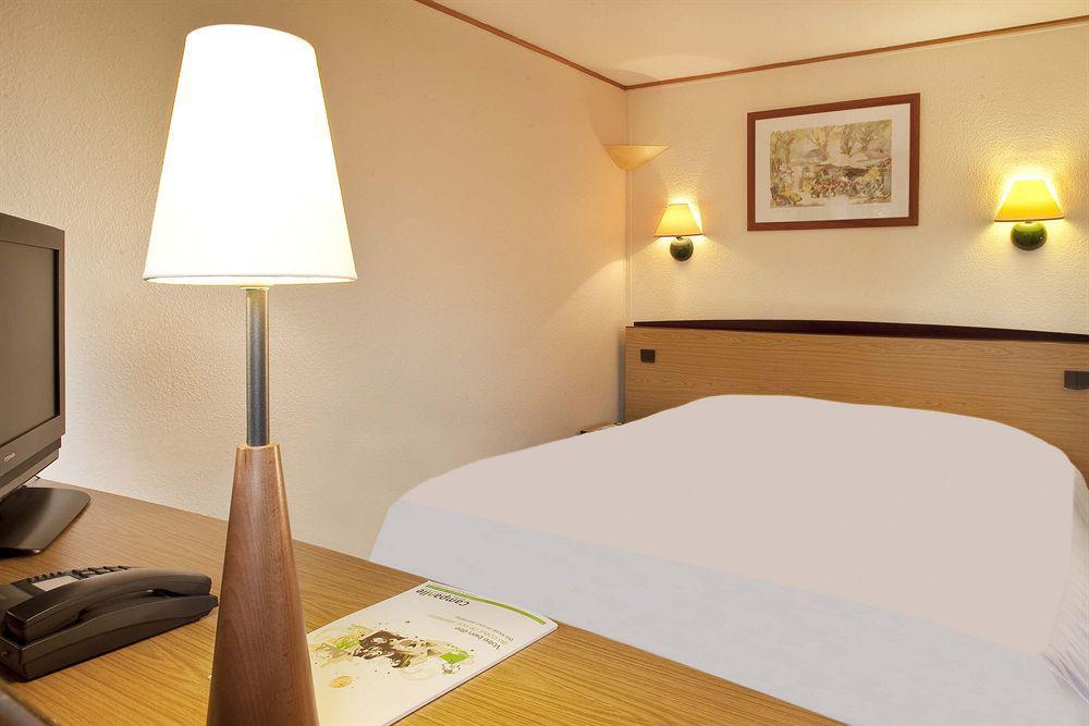 Hotel Campanile Dijon Est - Saint Apollinaire Pokoj fotografie